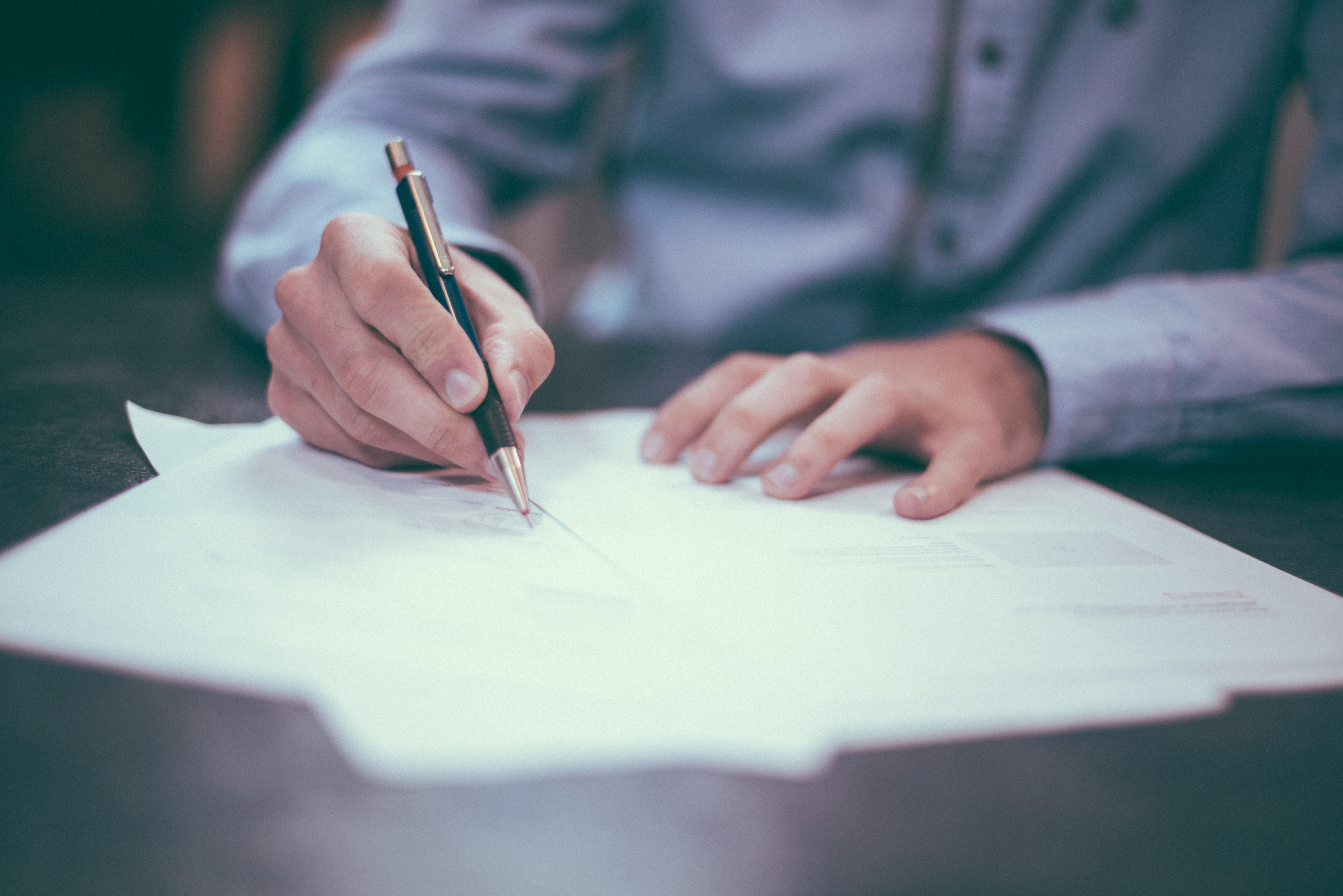 Failure to fine-tune the contract for the project