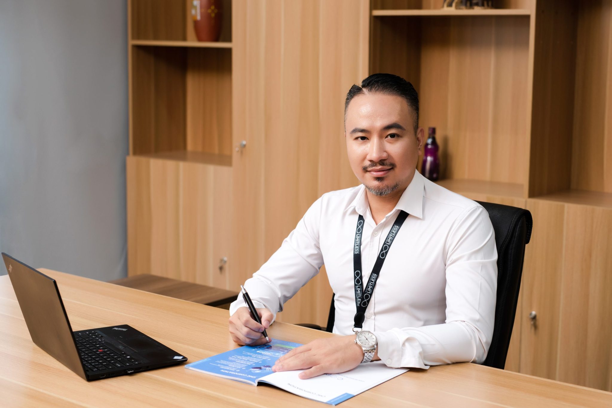 Nguyen Viet Bach